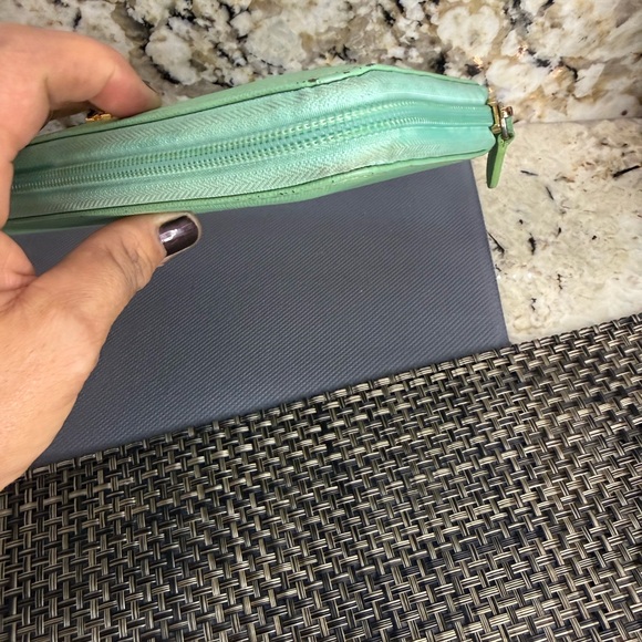 GUC Vivienne Westwood Mint Sea Green Luxury Zipper Wallet - Picture 5 of 12